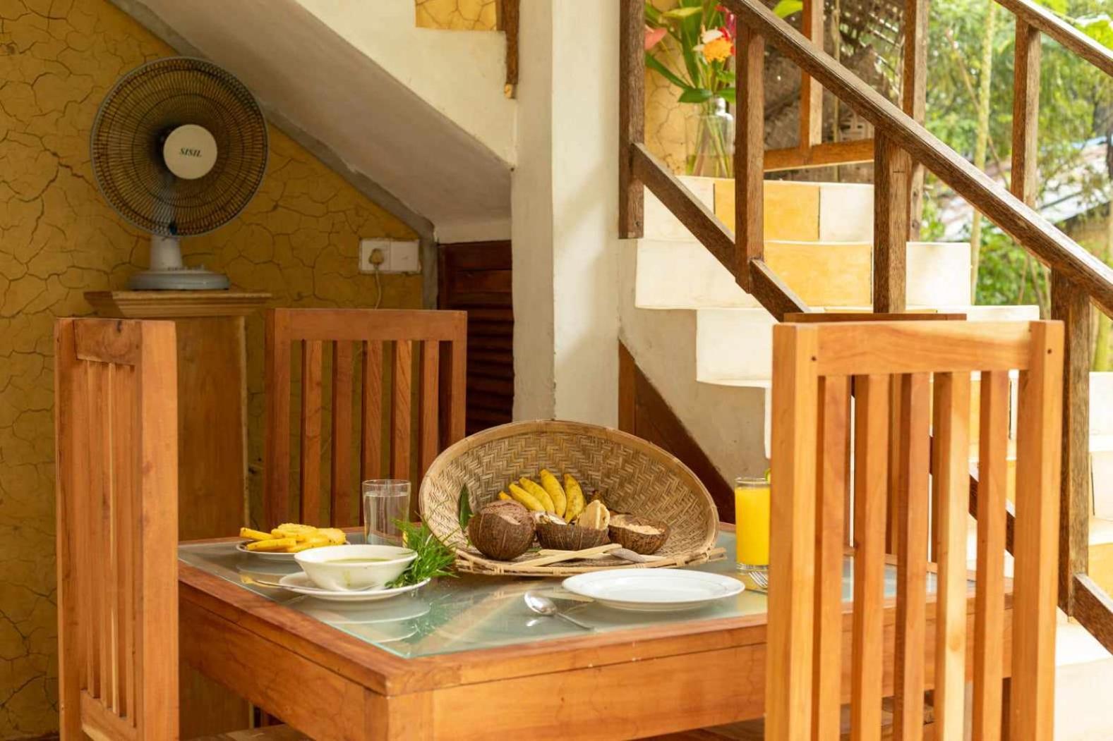 Pahalagawattha Homestay ウナワトゥナ エクステリア 写真